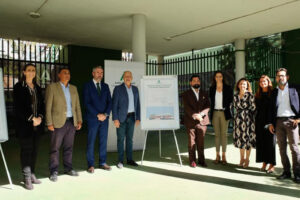 Imbroda presentando este viernes en Carranque el proyecto del primer centro de tecnificación del deporte para personas con discapacidad.